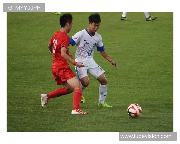 全运会特别报道：成都足球队如何逆袭成冠军的励志故事与奋斗历程