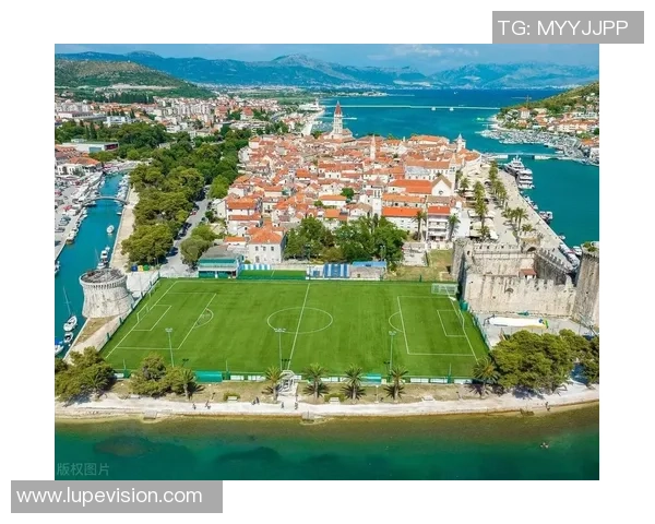 足球明星们的度假胜地揭秘哪个海岛成为他们的首选天堂