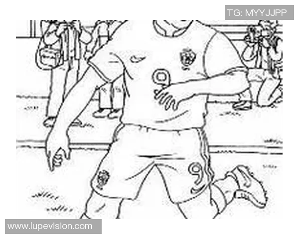 足球明星经典瞬间简笔画展现运动魅力与激情的艺术之旅