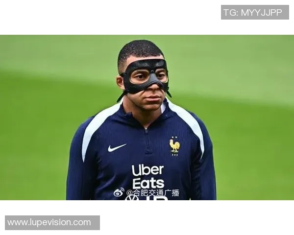 足球明星面罩造型卡通形象展现运动魅力与个性风采 足球明星面罩造型卡通形象展现运动魅力与个性风采