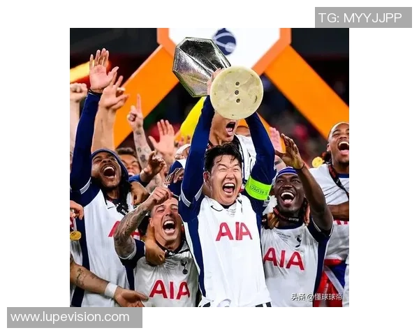 韩国足球明星参与的国际赛事与成就回顾 韩国足球明星参与的国际赛事与成就回顾