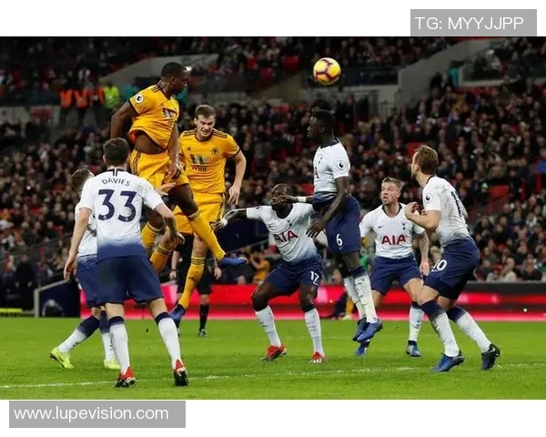 足球深度：解密南京足球队的反击