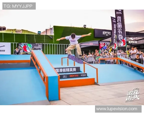 滑板精英赛点评：重庆攀岩队的比赛经验表现